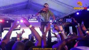 VIDEO | Wizkid Performance At Jimmy Jump Off 2015