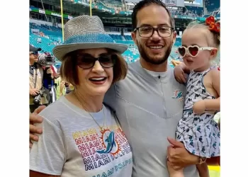 Where is Mike McDaniel father? Mike Mcdaniel Story, Parent & College