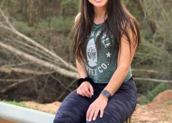 Hannah Barron Bio, Wikipedia, Age, Height, Parents, Husband, Net Worth