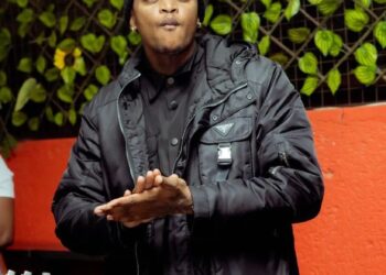 DOWNLOAD Oscar Mbo – Stoep15 Deep House Mix mp3