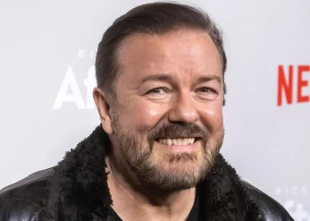 Ricky Gervais Net worth, Earnings & Properties