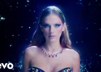 DOWNLOAD Taylor Swift – Bejeweled mp3