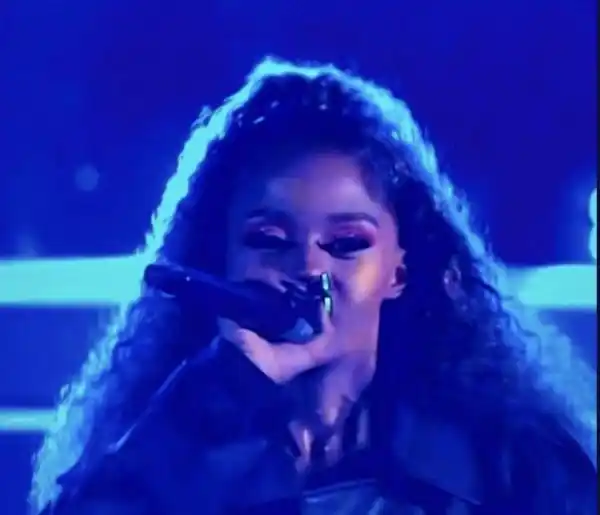 Mzansi questions Babes Wodumo’s performance at Metro FM Music Awards 2023 (Video)