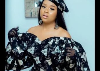 DOWNLOAD Nandy – Raha mp3