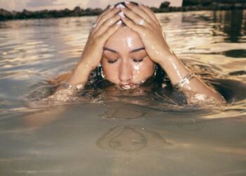 DOWNLOAD Cleo Sol – Only Love Can Wait mp3