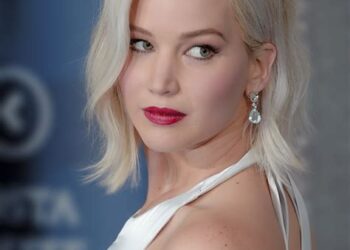 Jennifer Lawrence Net Worth; How Rich is Jennifer Lawrence?