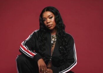 Elaine stuns as Glamour’s digital cover star for November