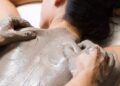 5 surprising health benefits of mud therapy