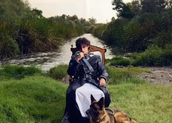 DOWNLOAD Mishaal Tamer – LOVE ME LOVE mp3